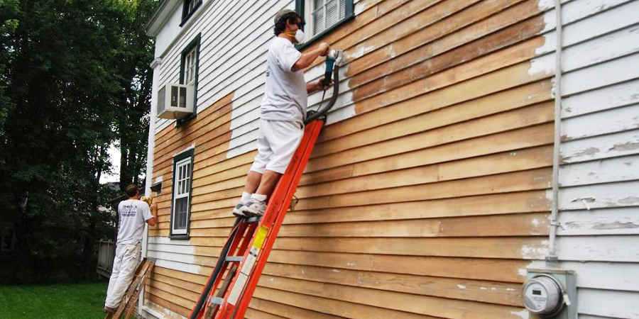 Перекраска деревянных домов